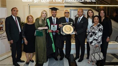 هارون عبد الله يكتب: ثلاثة أجيال.. وراية واحدة: مدرسة أبو شقة القانونية من المرافعة إلى العلم