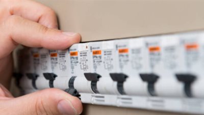 تحويل 950 ألف عداد كودي إلى قانوني.. وزارة الكهرباء تكشف آخر المستجدات