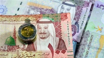 الريال السعودي يتراجع في ختام تعاملات اليوم.. انخفاض يصل إلى 10 قروش بالبنوك المصرية