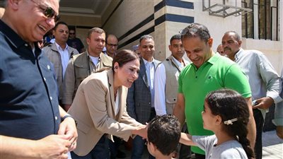 وزيرة الإسكان تتفقد مشروع زهرة العاصمة بمدينة بدر