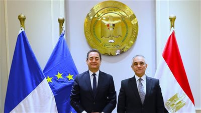 وزير العدل يستقبل السفير الفرنسي بالقاهرة لبحث أفق التعاون القضائي المشترك