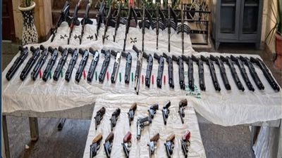 الداخلية تضبط طن مخدرات و76 قطعة سلاح بقيمة 114 مليون جنيه