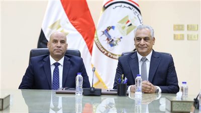 وزيرا الإنتاج الحربي والعمل يطلقان خطة لتدريب الشباب وتشغيلهم