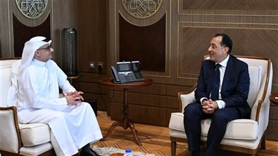 رئيس الوزراء يتابع تنفيذ مشروعات تطوير مدينة رأس الحكمة
