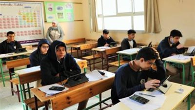وزارة التعليم تكشف تفاصيل مراحل تصحيح ورصد درجات الدبلومات الفنية 2026