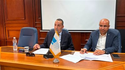 نحو تنافسية عالمية.. جامعة الأهرام الكندية وغرفة الأثاث تطلقان شراكة بحثية صناعية