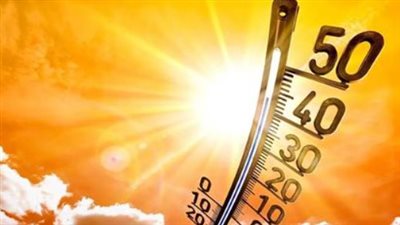 اضطراب الملاحة البحرية: تحذيرات من ارتفاع الأمواج على شواطئ البحر المتوسط