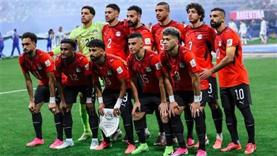 منتخب مصر يصل مطار العلمين وسط استقبال جماهيري تاريخي
