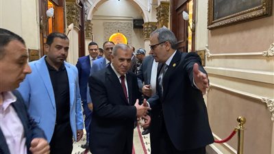 رئيس مجلس القضاء الأعلى يهنئ القاضي مجدي قاسم لتوليه رئاسة استئناف القاهرة