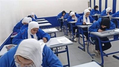 مميزات الدراسة في مدارس التكنولوجيا التطبيقية وفرص العمل بعد التخرج