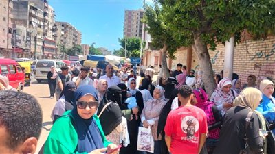 ارتياح بين طلاب الثانوية العامة بالإسكندرية بعد امتحاني الفيزياء والتاريخ