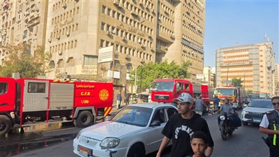 السيطرة على حريق سيارة ملاكى داخل جراج فى منطقة الوايلى