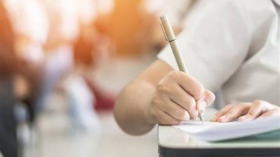 وزارة التعليم تعلن تفاصيل امتحان الرياضيات البحتة لطلاب الثانوية العامة (النظام الجديد)