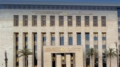مواصفات امتحانات اليوم: 30 درجة لمادة الرياضيات البحتة وتنوع الأسئلة المقالية والاختيارية