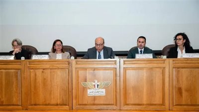 وزير الطيران المدني يفتتح ورشة عمل لإعداد أول دراسة جدوى وطنية