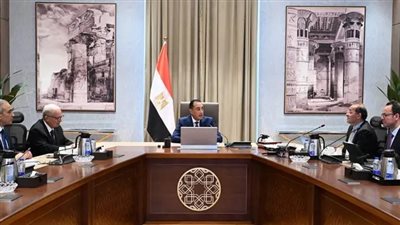 رئيس الوزراء يستعرض ملامح الحزمة الثانية من التسهيلات الضريبية لتعزيز الشراكة