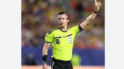 استبعاد عدد من الحكام بعد دور الـ16: الفيفا يحسم قائمة الـVAR النهائية