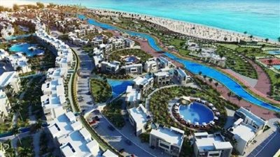 الساحل الشمالي يجذب السياح الأوروبيين.. إشغالات 90% وأسعار الإقامة ترتفع 10%