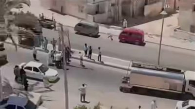 رحلة لم تكتمل.. سيارة تابعة للبريد تنهي حياة طفل في مطروح