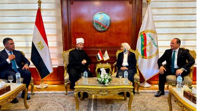 صورة من اللقاء