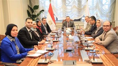 وزير التعليم العالي يتابع الخطة الإعلامية للتنسيق الإلكتروني 2026/2027 لمواجهة الشائعات