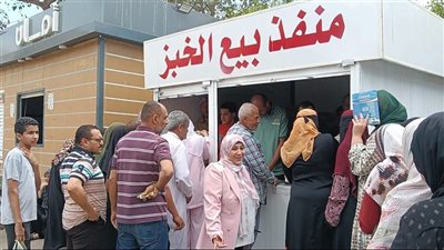 محافظ الدقهلية يتابع انتظام العمل بمخبز المحافظة الكبير
