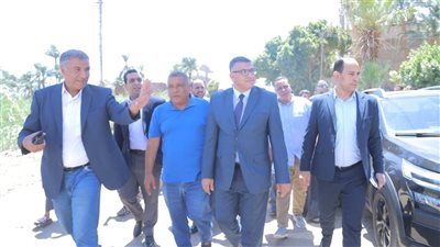 محافظ قنا يفتتح مسجد المهندس محمود محمد علي حسن بمركز قوص