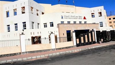 محافظ أسوان يخلد اسم الدكتورة هدى مصطفى بمكتبة مصر العامة