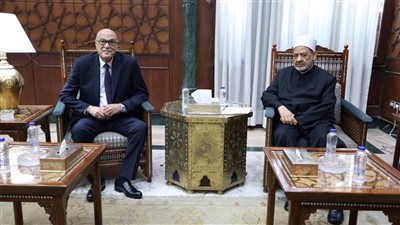شيخ الأزهر لرئيس قضايا الدولة: العدالة وسيادة القانون أساس بناء الدول