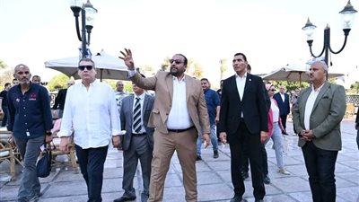 وزير الشباب والرياضة يفاجئ نادي الصحفيين بقرارات جديدة.. تطوير شامل وشركة استثمار رياضي لتعظيم الموارد