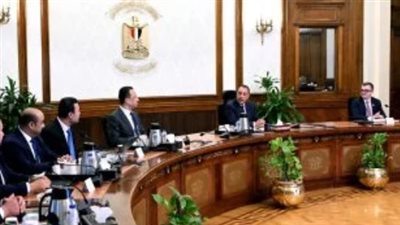 رئيس الوزراء يرأس اجتماعاً لمتابعة الاستعدادات الجارية لتنفيذ التعداد العام للسكان والإسكان والمنشآت لعام 2027