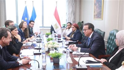 مصر وفرنسا توسعان الشراكة الصحية لدعم التأمين الشامل وعلاج مصابي غزة