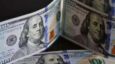 قفزة جديدة للدولار.. ارتفاع سعر العملة الأمريكية في 10 بنوك بنهاية تعاملات الأربعاء