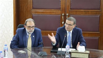 وزير الزراعة يبحث تطوير صناعة الألبان وزيادة الصادرات المصرية