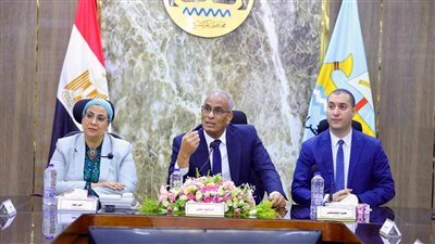 مكى وعماره يبحثان سبل تنفيذ البرامج والمبادرات الداعمة لتمكين المرأة بكفرالشيخ 