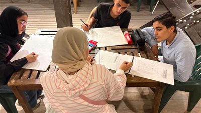 كوبري دمياط التاريخي يحتضن فعاليات لتنمية المواهب الفنية