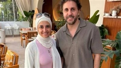 هشام ماجد يفاجئ جمهوره بصورة مع حنان ترك