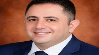 محافظ دمياط يهنئ البراء طارق بعد حصوله على المركز الثالث مكرر في الثانوية الأزهرية 2026