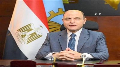 محافظ الغربية يهنئ أوائل الثانوية الأزهرية: تفوقكم ثمرة الاجتهاد ومصدر فخر لكل بيت