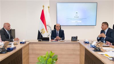 وزير الري يتابع موقف تحصيل مستحقات الوزارة لدى الجهات المختلفة