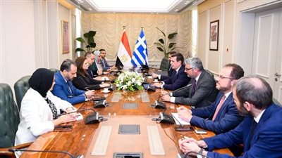 وزيرة الهجرة تستقبل نظيرها اليوناني لبحث تعزيز التعاون في ملفات العمل المشترك