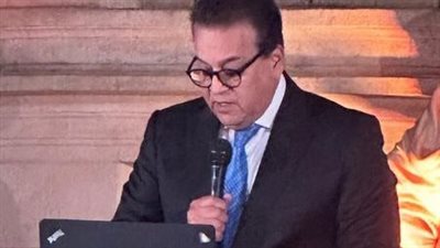 وزير الصحة: حريصون على توفير البروتوكولات العلاجية الأكثر تقدما في العالم