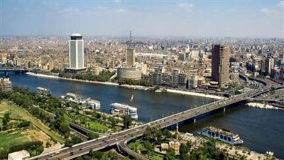 اليوم طقس مائل للحرارة نهارا ورياح بأغلب الأنحاء والعظمى بالقاهرة 29 درجة