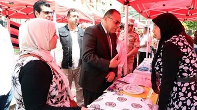 افتتاح فعاليات احتفالية يوم الشرقية بميدان طلعت حرب بالزقازيق