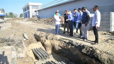 محافظ الغربية يتفقد 10 مشاريع ورصف 3 طرق ضمن أعمال مبادرة حياة كريمة