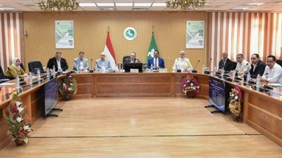 محافظ الشرقية يلتقى المواطنين لمناقشة مشاكلهم وتقديم الحلول المناسبة لهم