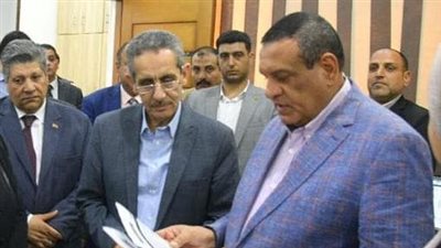 وزير التنمية المحلية ومحافظ الغربية يتفقدان مركز سيطرة الشبكة الوطنية للطوارئ