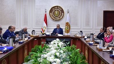 الحوار الإجتماعي مُستمر لمناقشة مشروع قانون العمل.. ودراسة بشأن 