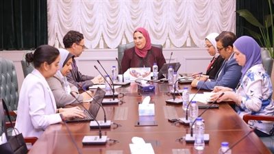 وزيرة التضامن تستقبل رئيس بعثة اللجنة الدولية للصليب الأحمر بالقاهرة