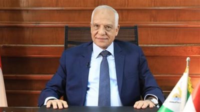 محافظ الجيزة يهنئ أوائل الشهادة الإعدادية والناجحين في امتحانات نهاية العام الدراسي لمرحلة التعليم الأساسي